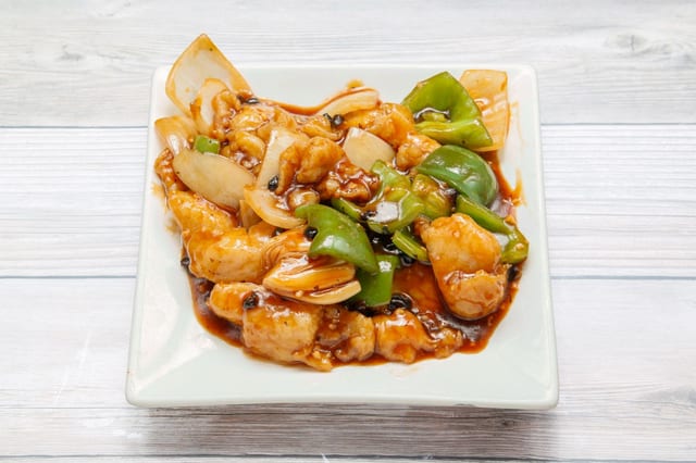 Sliced fish with black bean sauce (lunch) / 豆豉鱼片(午).