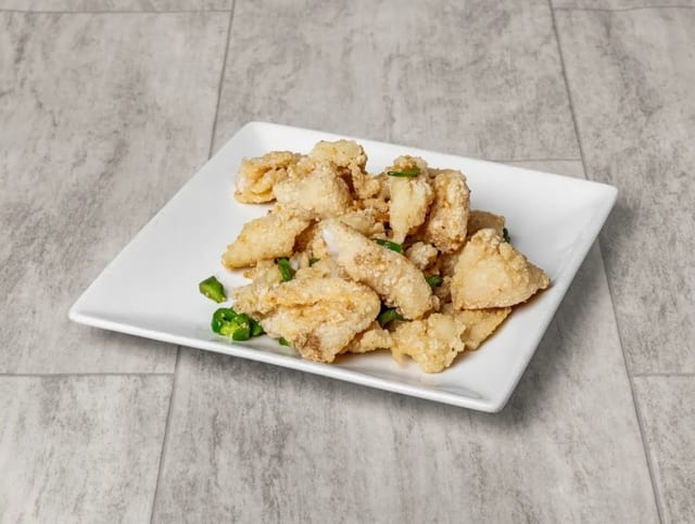Salt & pepper fried fish fillets (lunch) / 椒盐鱼片(午).